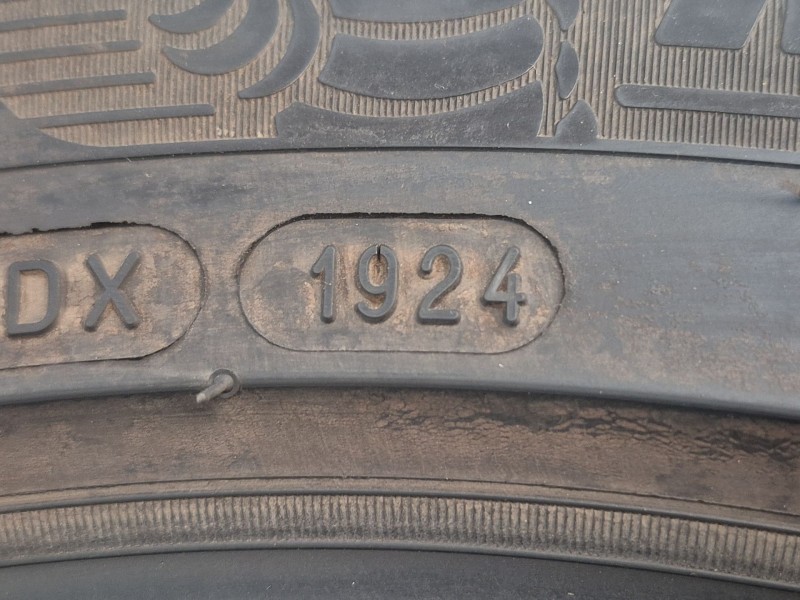 Recambio de neumaticos para » otros... sin categoria   referencia OEM IAM   